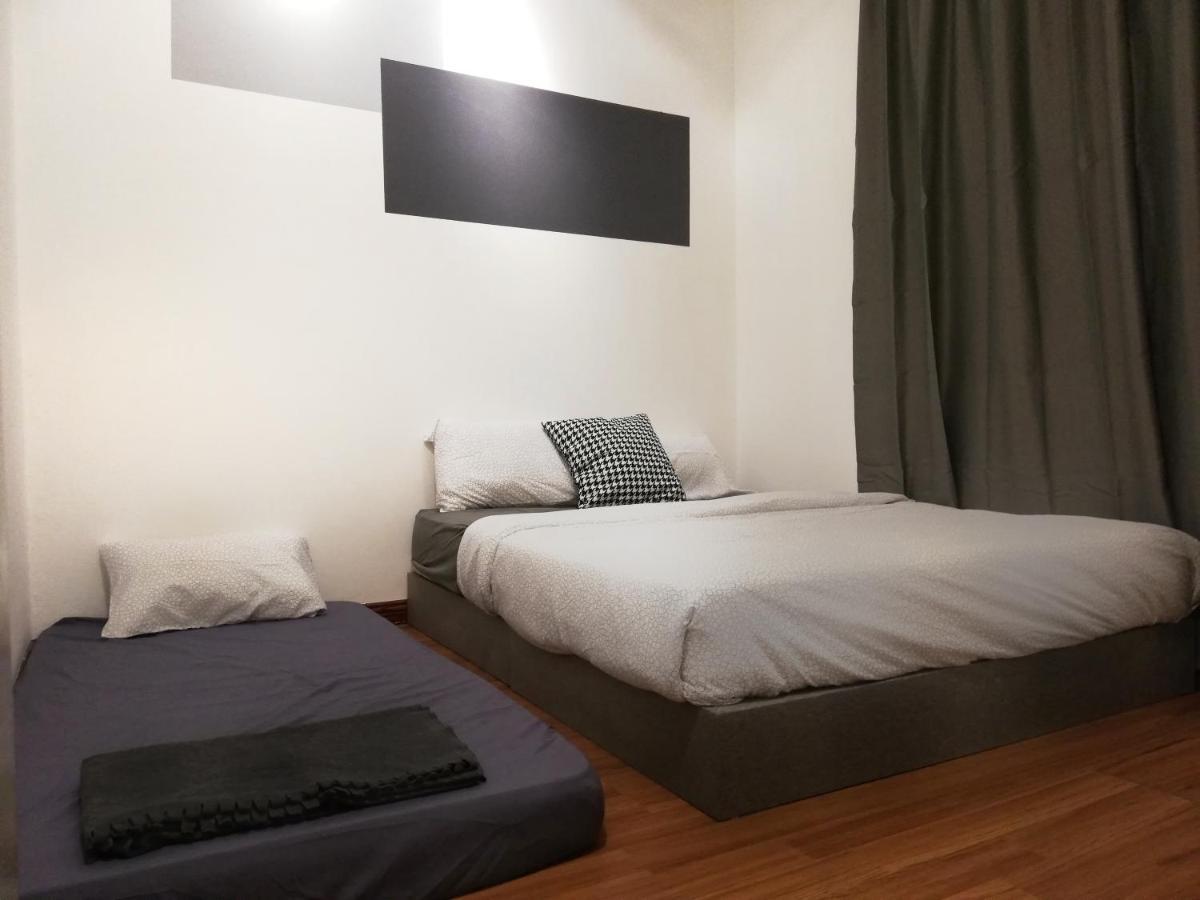 Subang City Residence, 8-9 Pax With Balcony, Walking Distance To Summit, 5Min To Sunway Subang Jaya Buitenkant foto