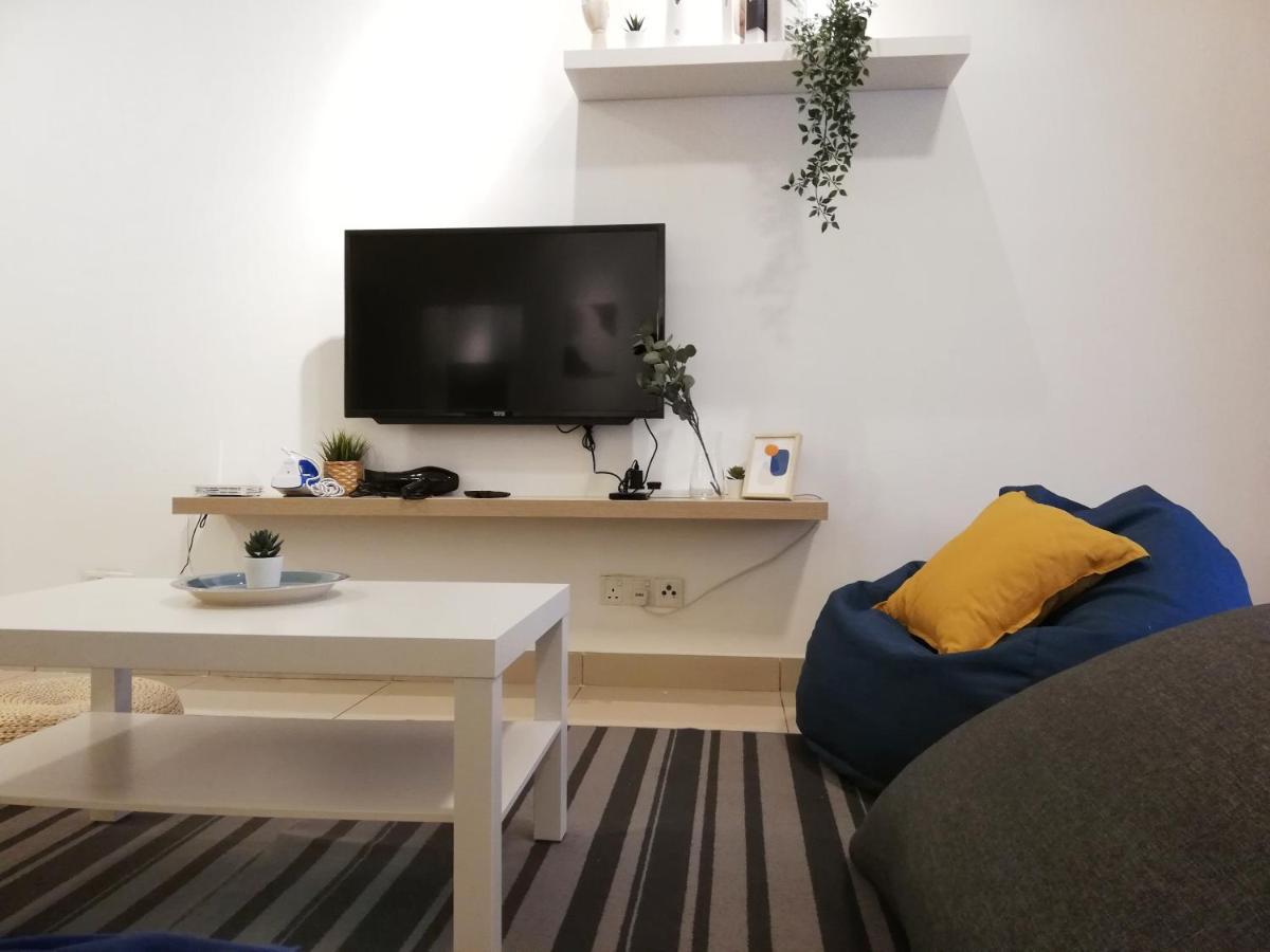 Subang City Residence, 8-9 Pax With Balcony, Walking Distance To Summit, 5Min To Sunway Subang Jaya Buitenkant foto